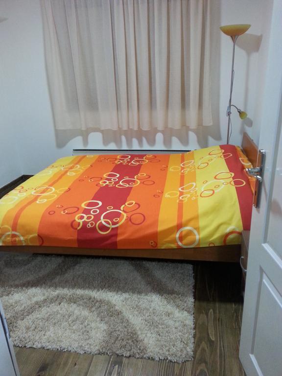 Sweet Dreams Apartment Aranđelovac Zimmer foto